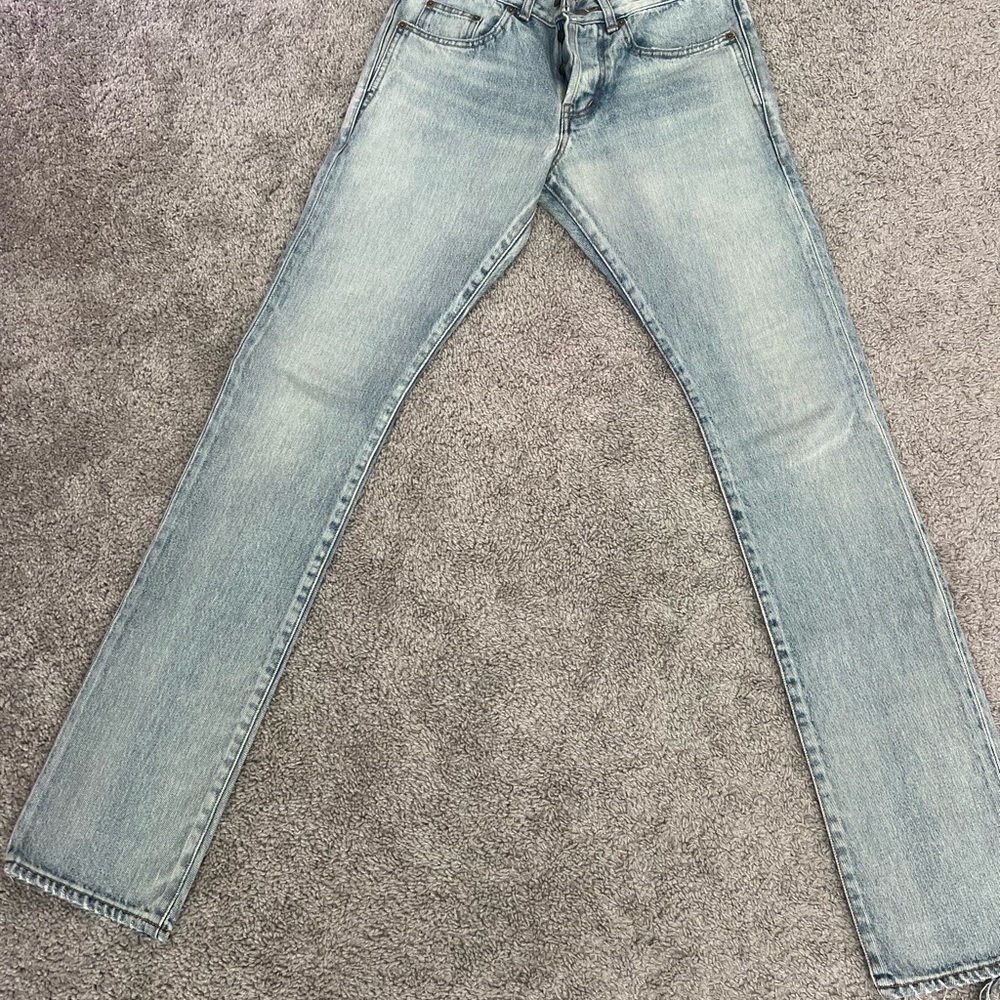 Saint Laurent Light Blue Skinny Jeans d18